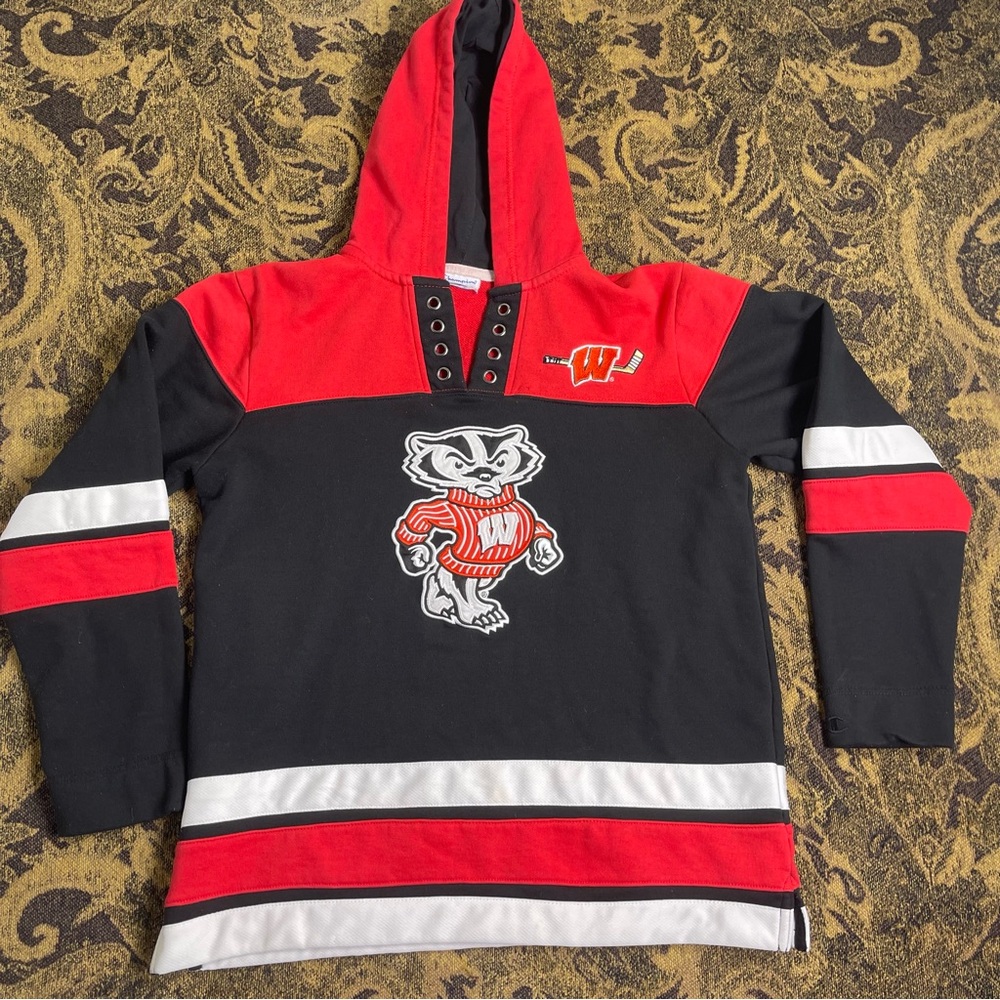 Wisconsin Badgers Hockey Red and Black Hoodie Jersey Sweatshirt Pullover - Picture 1 of 8